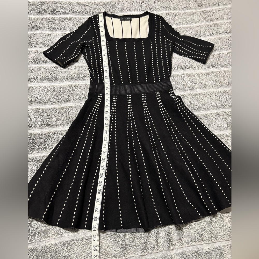 Club Monaco.Teddiko Sweater Dress Size S/P - Picture 4 of 8